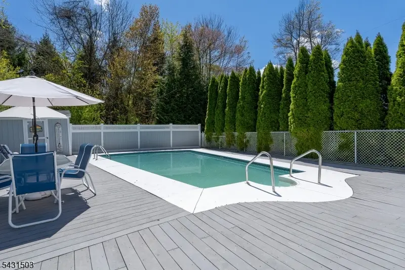 4 Spruce Ct, Vernon, NJ 07422 - #2