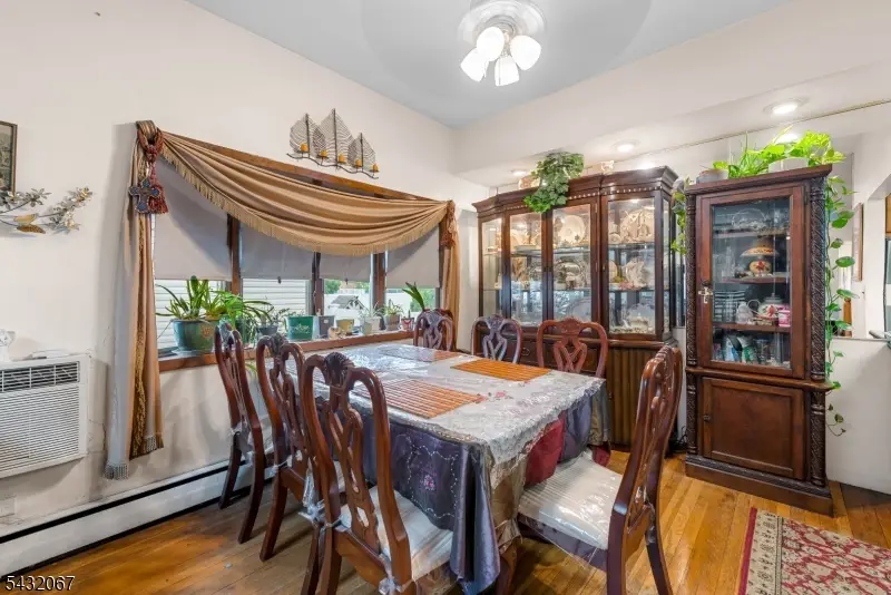 34 Glenwood Ter, Fords, NJ 08863 - #2