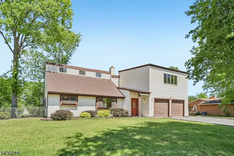 56 Birch Run Dr, Piscataway, NJ 08854 - #2