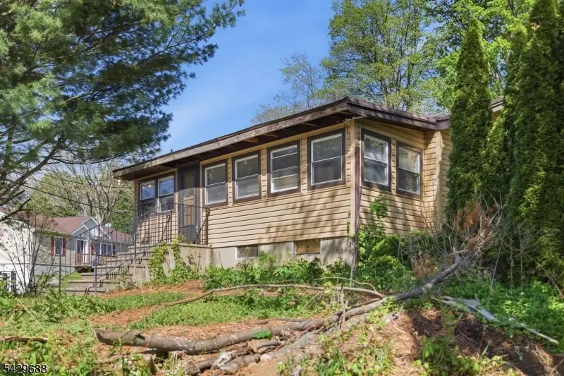 39 Fernwood Ave, Stockholm, NJ 07460 - #2