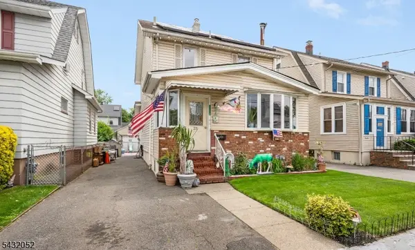 23 E 9th St, Clifton City, NJ 07011