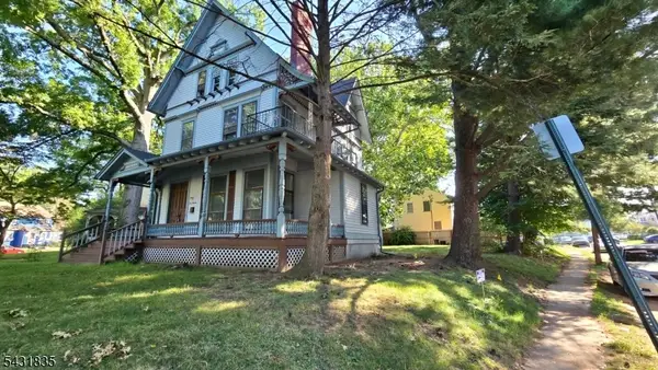113 Park Pl, North Plainfield Boro, NJ 07060