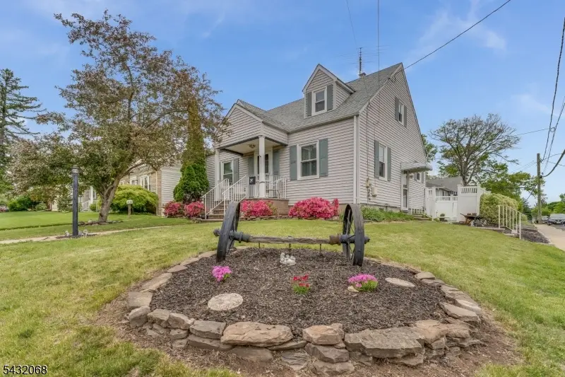 38 Eastern States Pkwy, Somerville, NJ 08876 - #1
