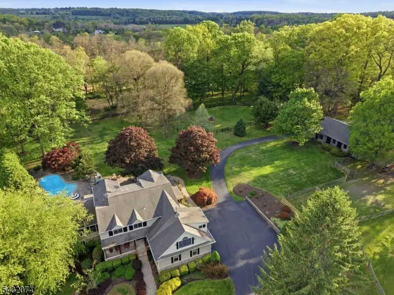 10 Tara Way, Franklin, NJ 08867 - #1