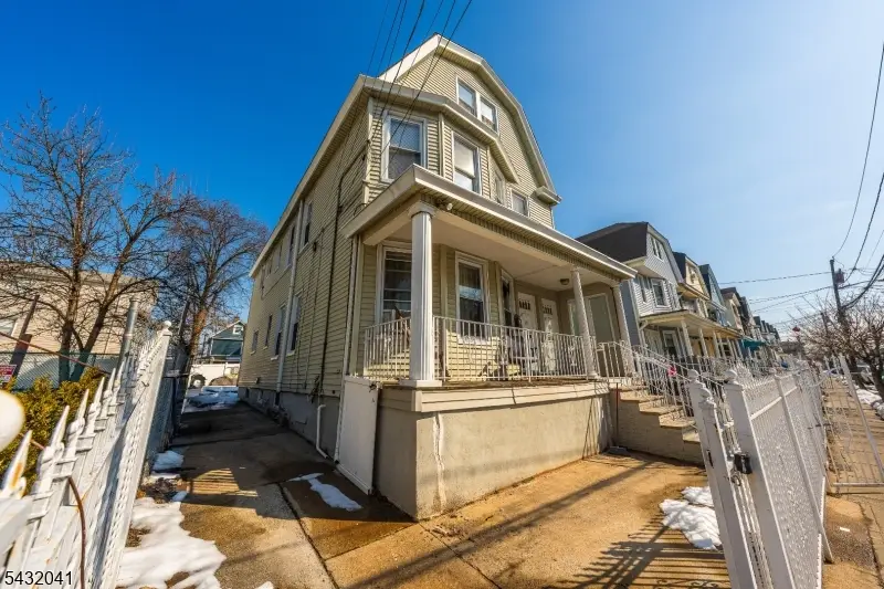 1039 Anna St, Elizabeth, NJ 07201 - #2