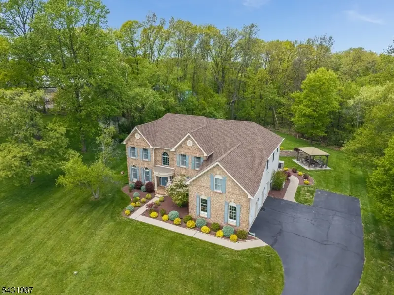 26 Alpaugh Dr, Bethlehem, NJ 08802 - #2