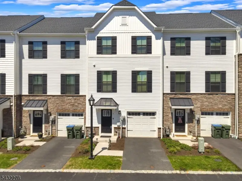 3 Saw Mill Cir, Hackettstown, NJ 07840 - #2