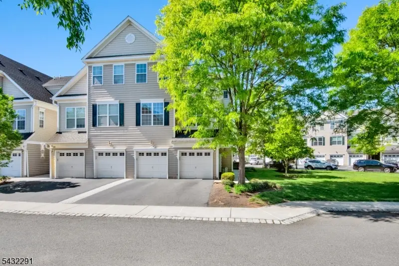 24 Swing Bridge Ln, South Bound Brook, NJ 08880 - #3