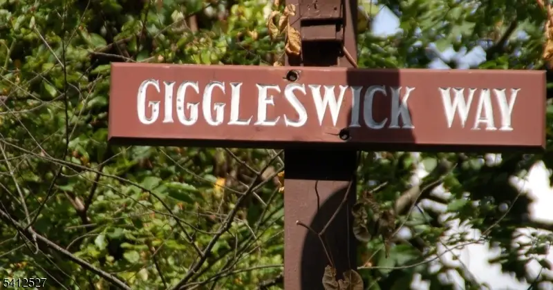 37 Giggleswick Way, Edison, NJ 08820 - #1