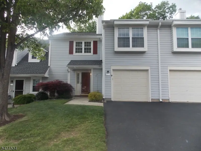 281 Abbey Dr, Franklin, NJ 08873 - #1