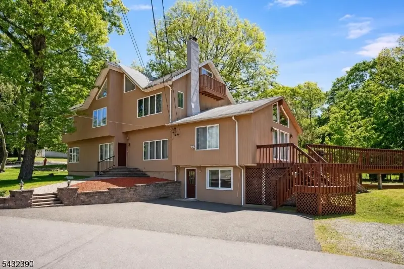 17 Hickory Dr, Oakland, NJ 07436 - #3