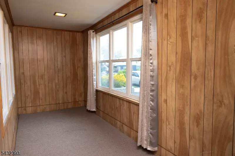 21 Witherspoon St, Nutley, NJ 07110 - #2