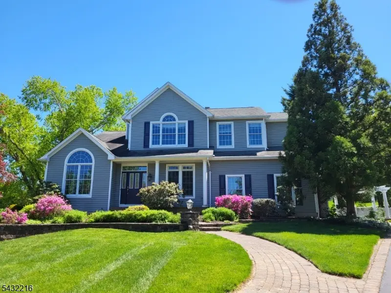 5 Pauma Valley Ct, Montgomery, NJ 08558 - #1