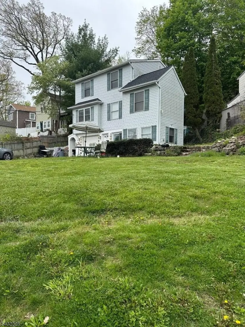 100 Shore Rd, Lake Hopatcong, NJ 07849 - #1