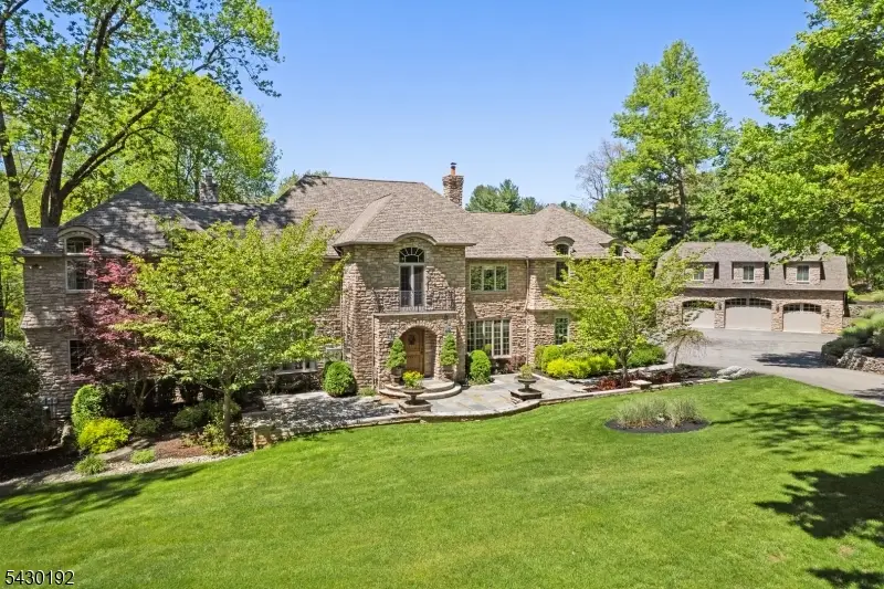 23 Saddle Hill Rd, Mendham, NJ 07945 - #2
