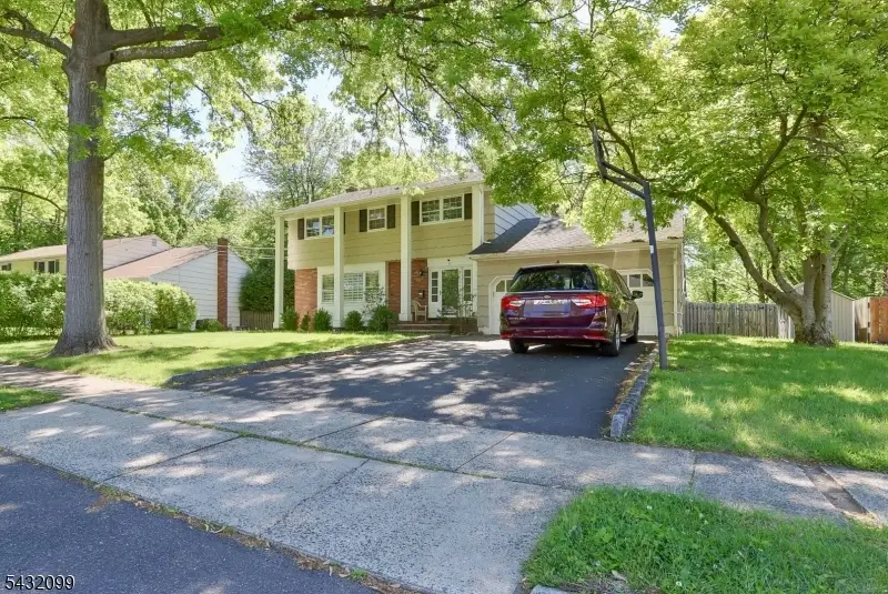 93 Summit Ct, Westfield, NJ 07090 - #2