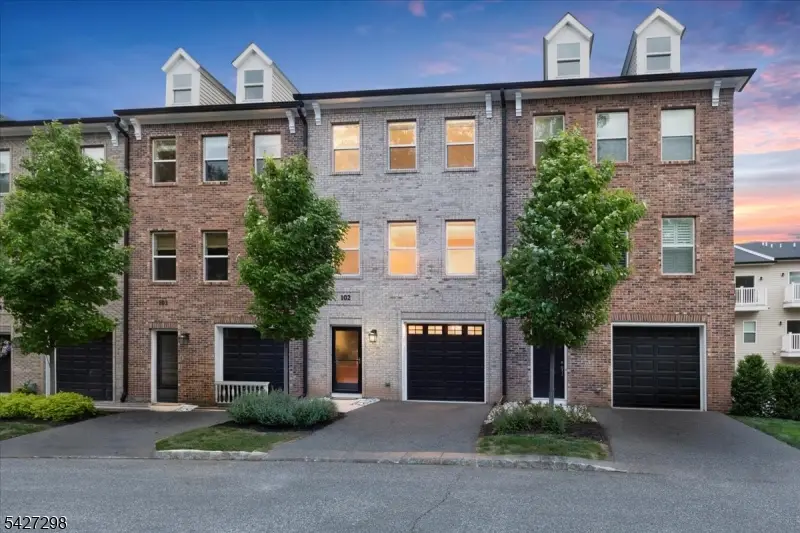 102 Abbe Rd, Little Falls, NJ 07424 - #1