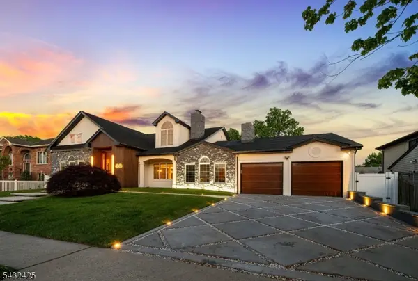 60 North St, Elmwood Park Boro, NJ 07407