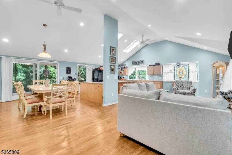 9 Mueller Lane, Broadway, NJ 07882 - #2