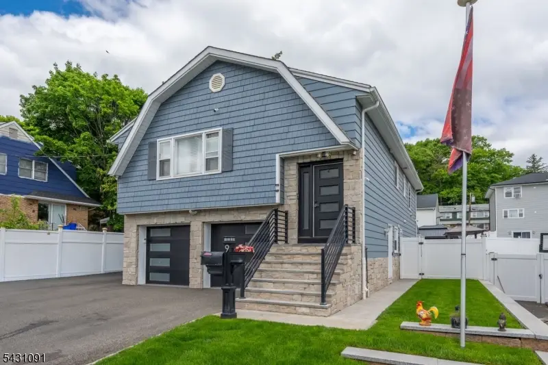9 N 15th St, Hawthorne, NJ 07506 - #2