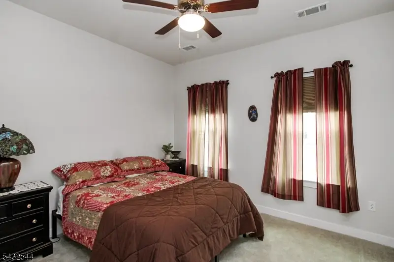 21 Harris Hawk Rd, Washington, NJ 07882 - #3