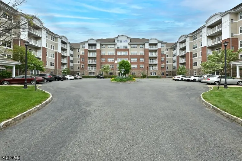 5206 Warrens Way #5206, Wanaque, NJ 07465 - #2