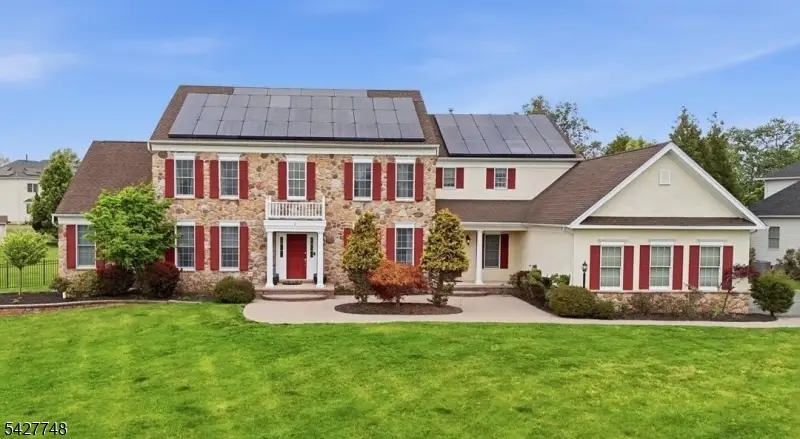1 Beehive Ln, Raritan, NJ 08822 - #1