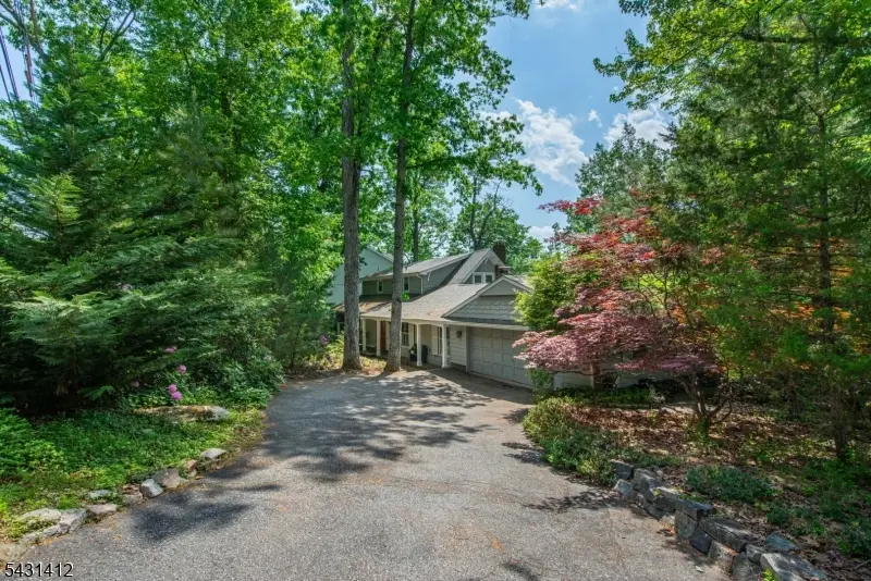 174 Pines Lake Dr E, Pines Lake, NJ 07470 - #1