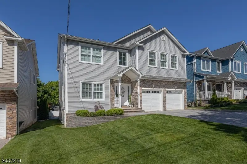 224 N 18th St, Kenilworth, NJ 07033 - #2