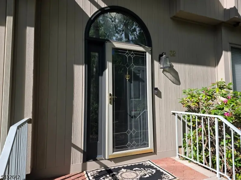 32 Robinhood Dr #32, Mountain Lakes, NJ 07046 - #2