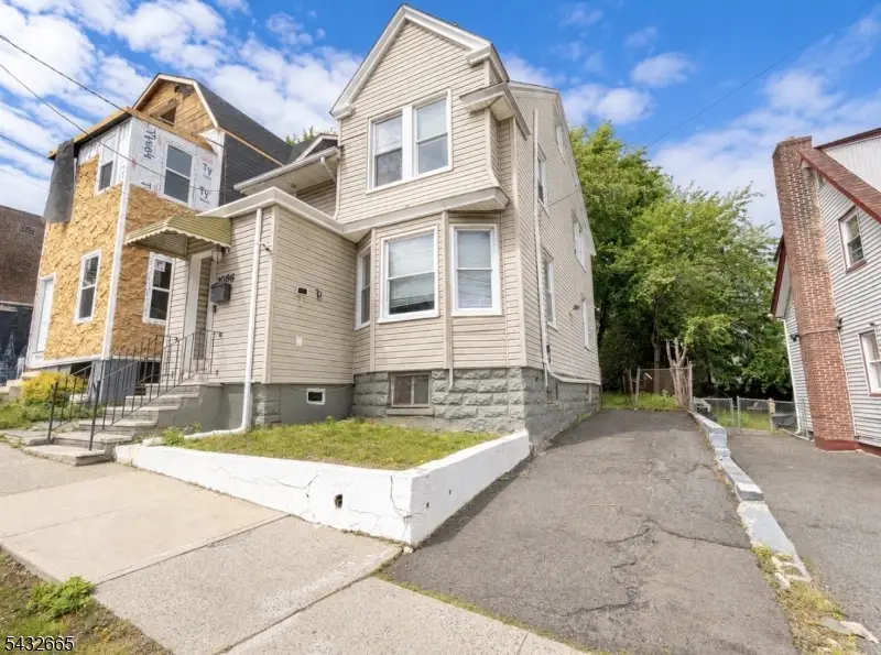 1086 18th Ave, Newark, NJ 07106 - #1