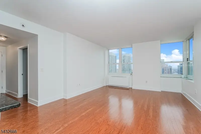 88 Morgan St #3701, Jersey City, NJ 07302 - #2