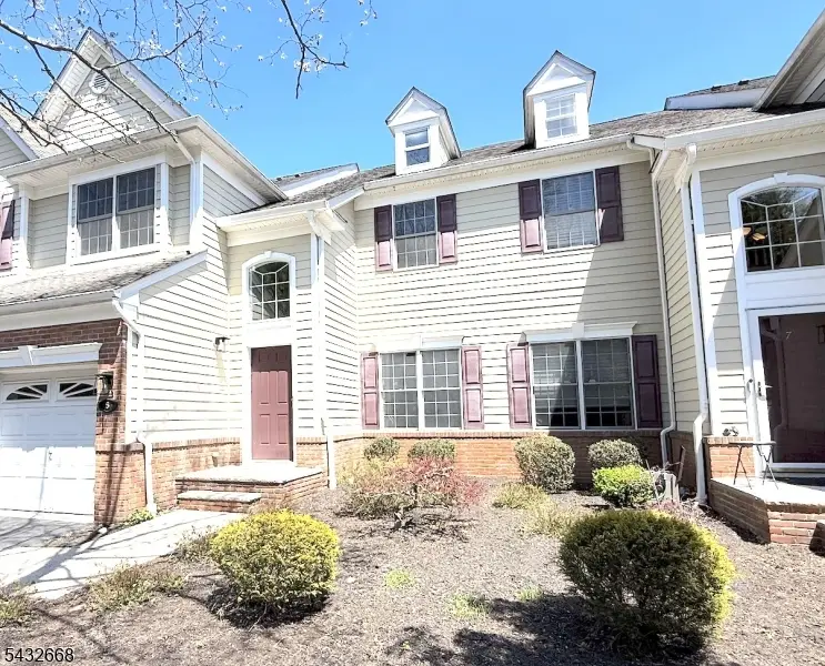 5 Magnolia Ln, Cedar Grove, NJ 07009 - #2