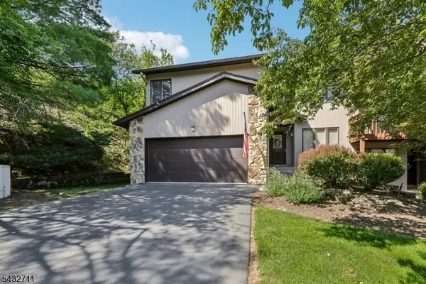 40 Woodland Drive, Woodland Park, NJ 07424
