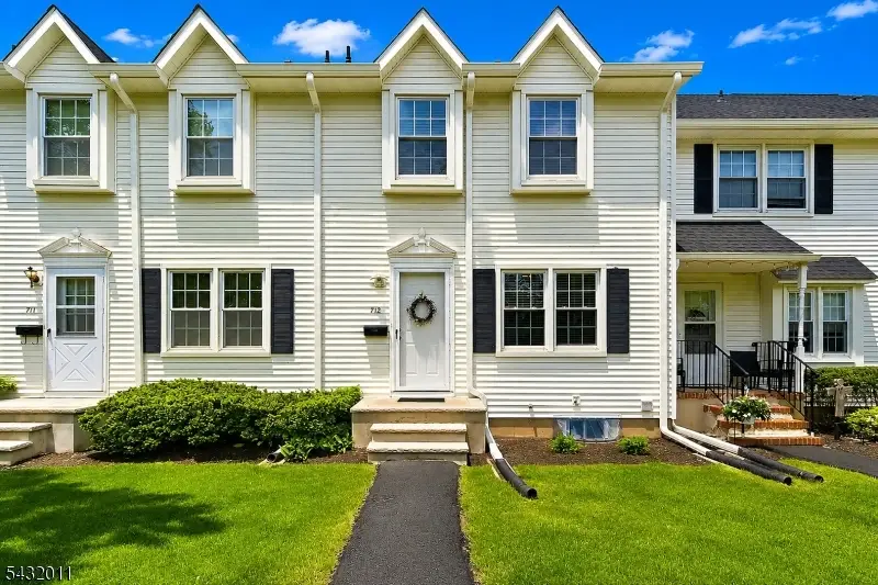 712 Marlborough Common, Absecon, NJ 08844 - #1