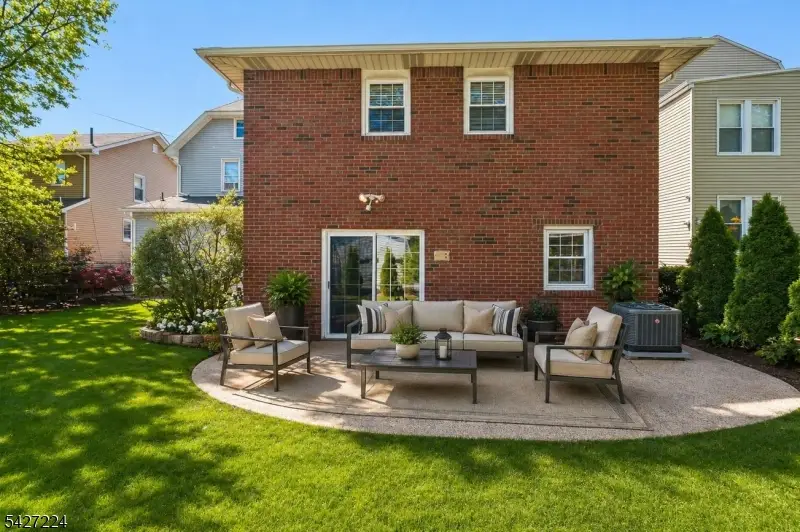 188 Kerrigan Blvd, Newark, NJ 07106 - #2
