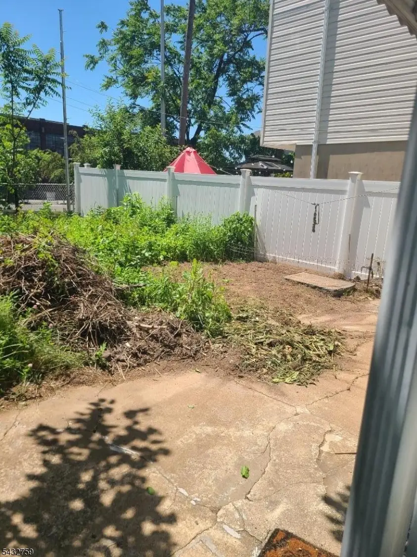 42 S 2nd St, Elizabethport, NJ 07206 - #3