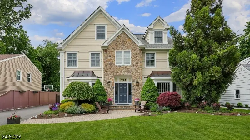 734 Woodland Ave, Westfield, NJ 07090 - #1