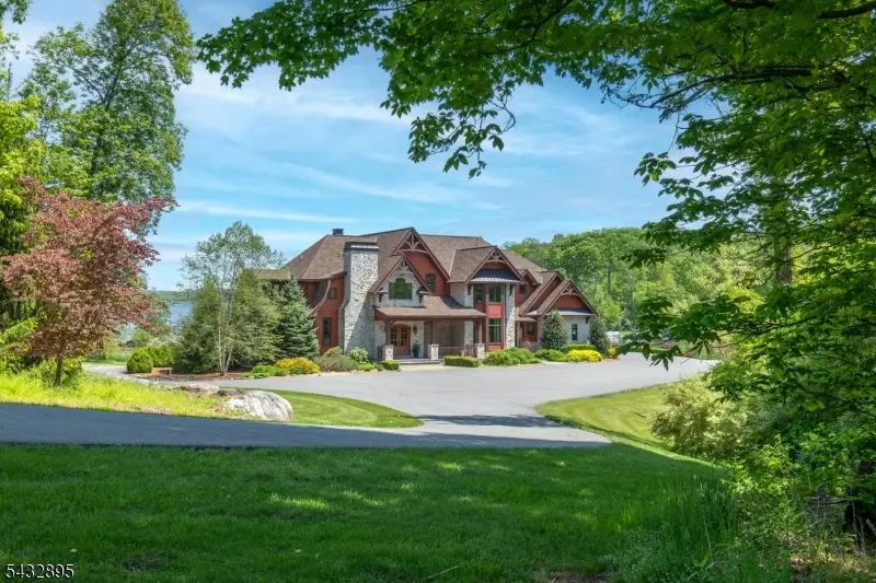 1 Lakeview Point Ave, Frankford, NJ 07826 - #1