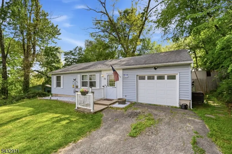 20 Dogwood Rd, Wantage, NJ 07461 - #3
