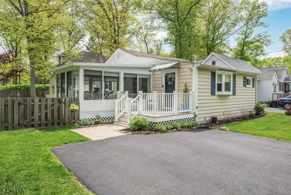 46 E Shore Rd, Jefferson Twp., NJ 07849