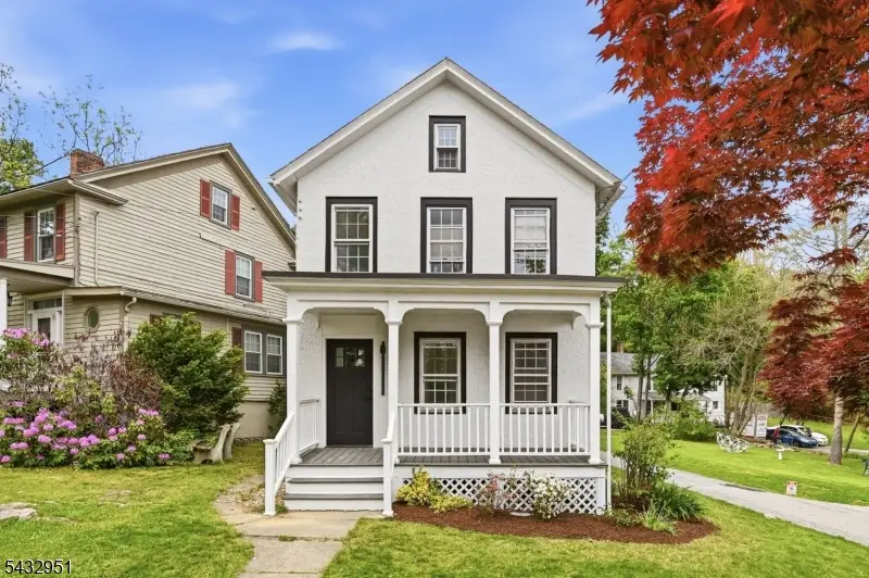 89 High St, Newton, NJ 07860 - #1