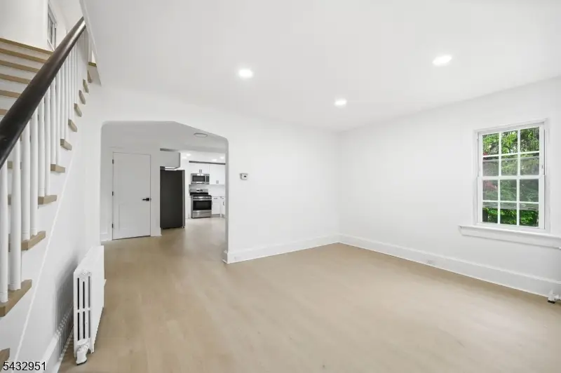 89 High St, Newton, NJ 07860 - #2
