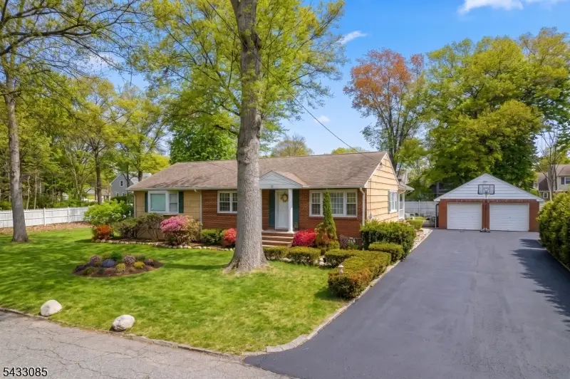 74 Armstrong Ave, Wayne, NJ 07470 - #2