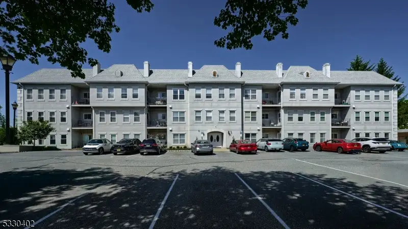 502 Brittany Dr #02, Wayne, NJ 07470 - #2