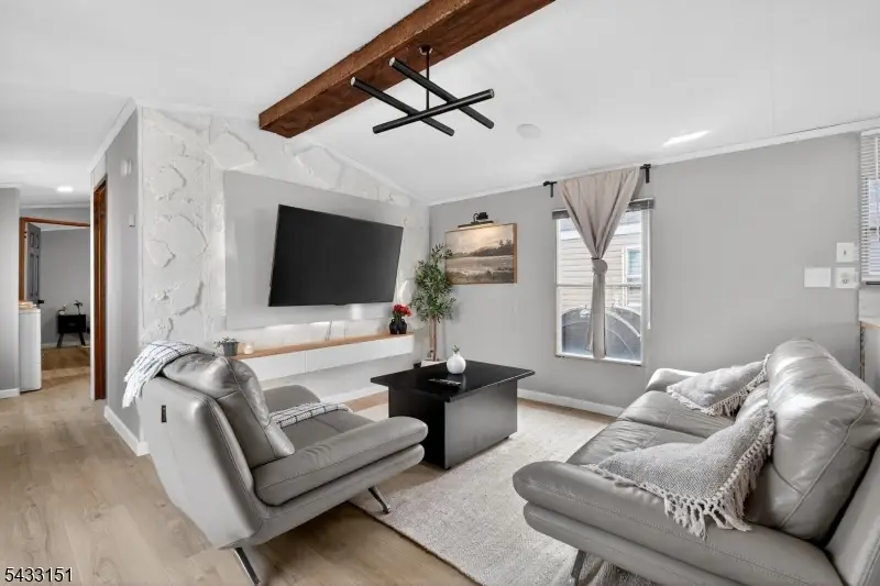 197 West 24th St #B29, Bayonne, NJ 07002 - #1