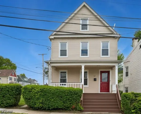 52 Central Ave, Dover Town, NJ 07801