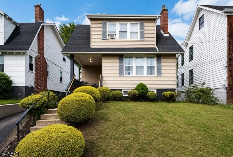 280 Nesbit Ter, Irvington, NJ 07111 - #1