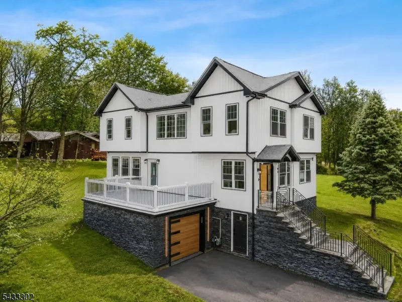 10 Old Rifle Camp Rd, Woodland Park, NJ 07424 - #2