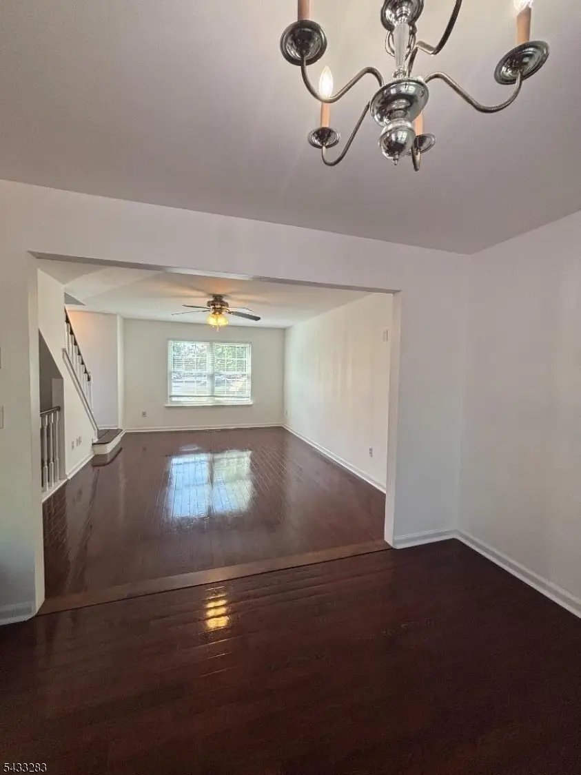 53 Boxgrove Pl, Franklin, NJ 08873 - #3